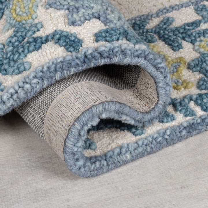 Tapis floral en laine MYLA