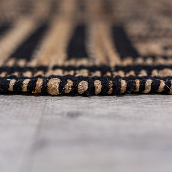 Tapis en jute de couloir MEANDER